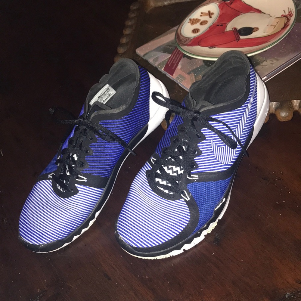 Nike Free 3.0 running shoes